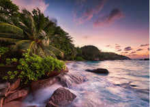 Load image into Gallery viewer, Ravensburger Puzzle - Praslin Island, Seychelles 1000 pieces
